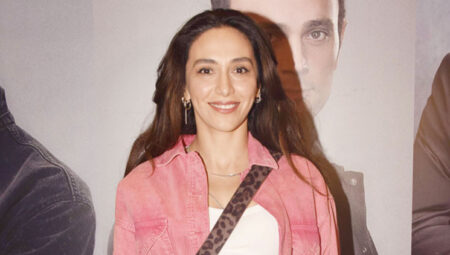 Aşka inanmak istiyorum